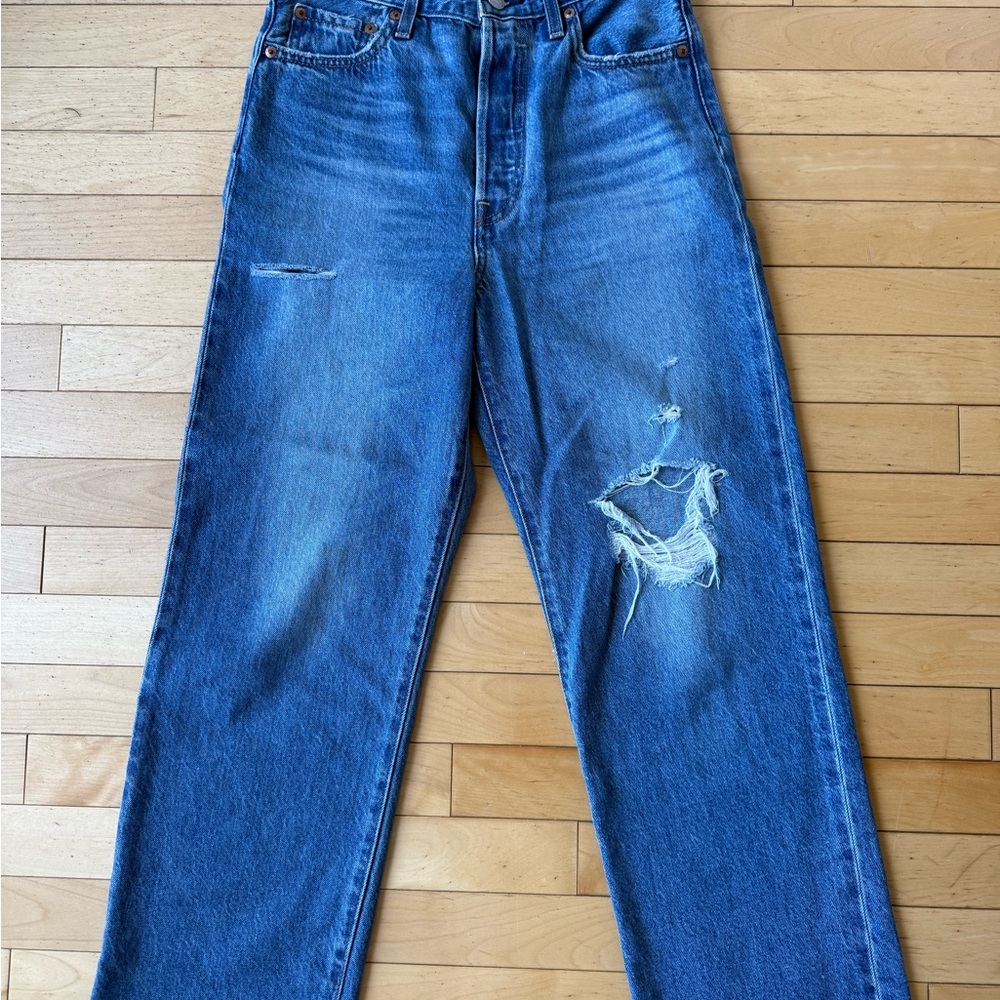 Levi’s Ribcage Straight by Ankle Jean